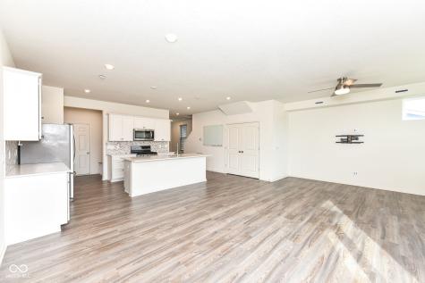 18673 Moray Street Westfield IN 46074