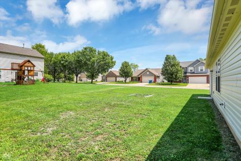 3222 Enclave Lane Greenwood IN 46143