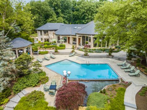 5101 Green Braes E Drive Indianapolis IN 46234