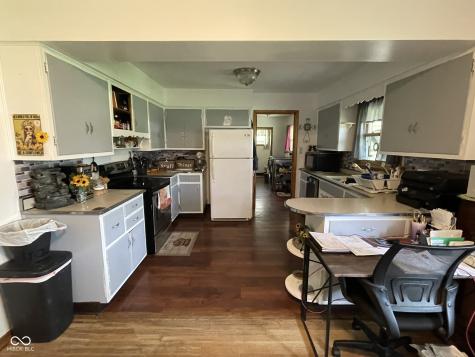 4711 Earlham Drive Indianapolis IN 46227