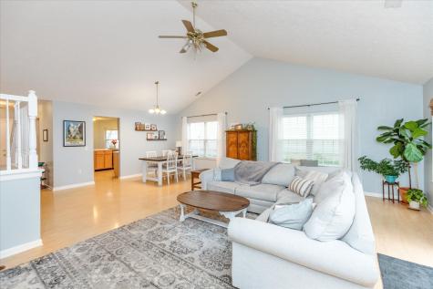 11047 Cowan Lake Court Indianapolis IN 46235