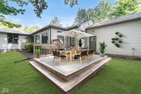 654 W 77th Street North Drive Indianapolis IN 46260