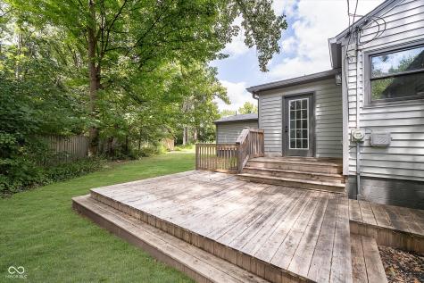 654 W 77th Street North Drive Indianapolis IN 46260