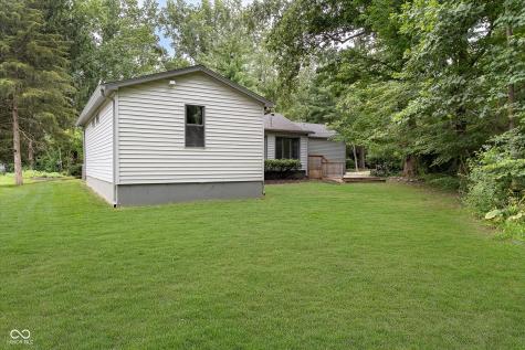 654 W 77th Street North Drive Indianapolis IN 46260