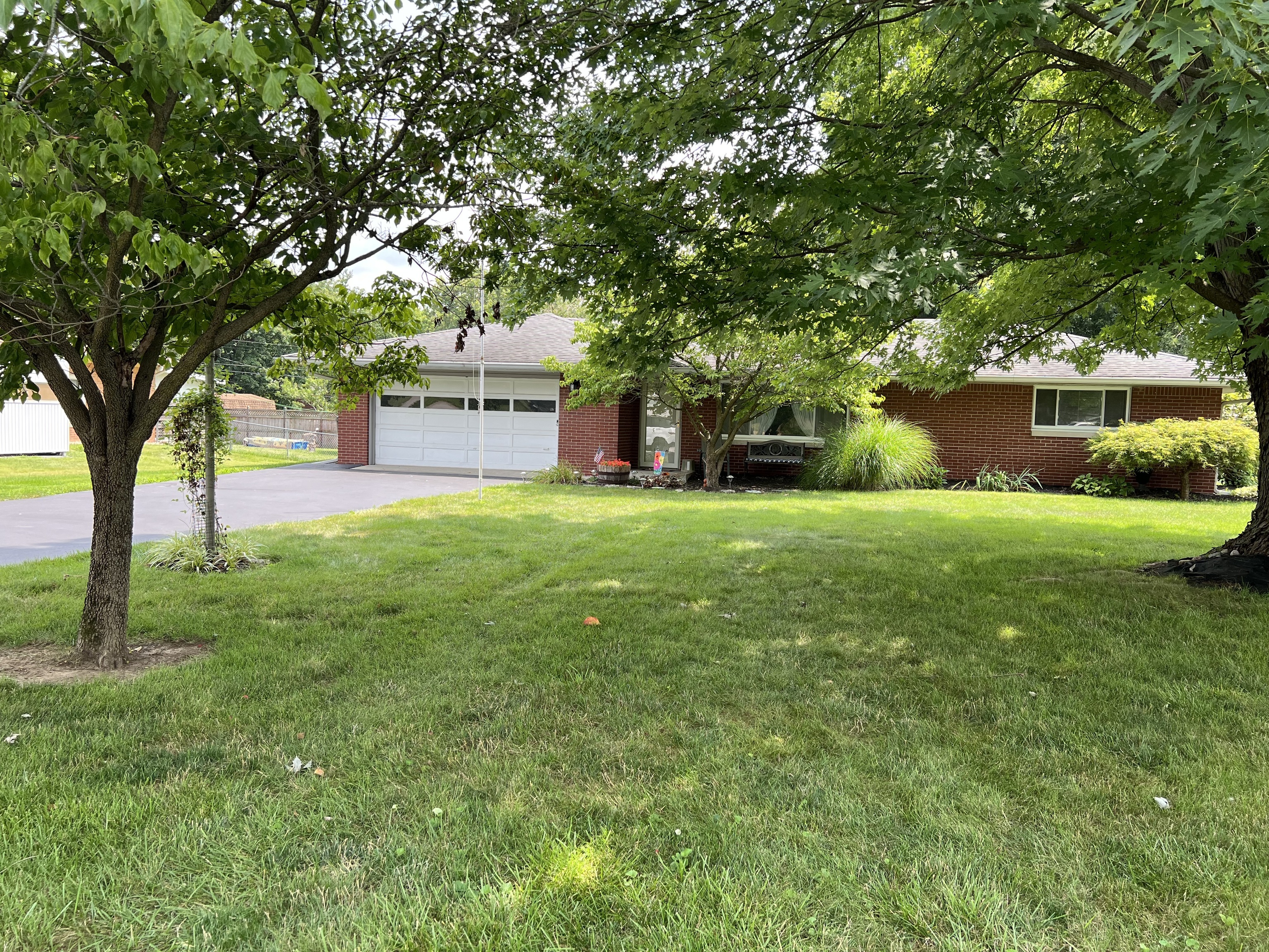 2315 Cardinal Drive Indianapolis IN 46227