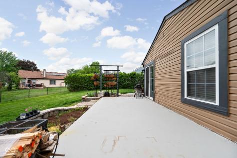 9216 Homeside Drive Indianapolis IN 46250