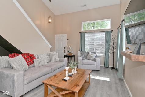 578 Pine Lake Drive Greenwood IN 46143