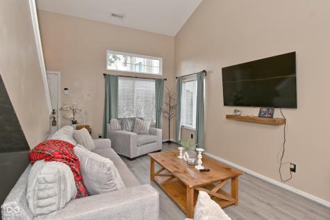 578 Pine Lake Drive Greenwood IN 46143
