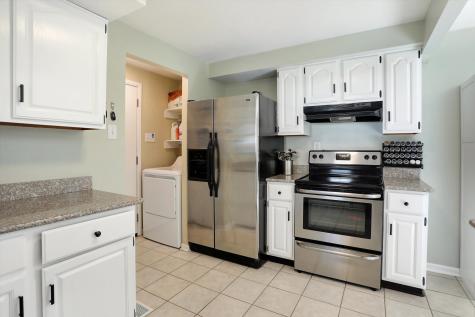 1533 W 79th Street Indianapolis IN 46260