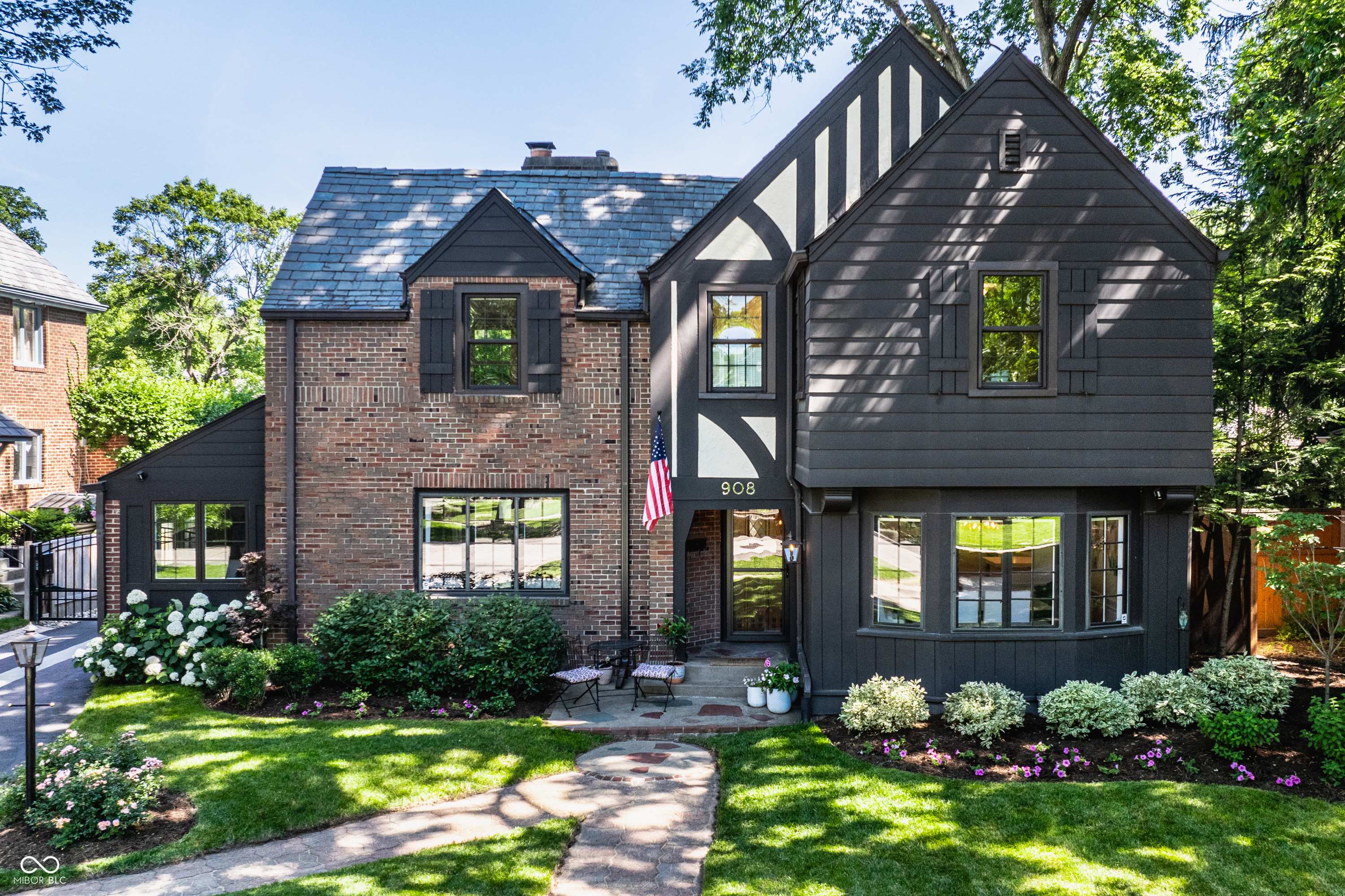 908 E 58th Street Indianapolis IN 46220