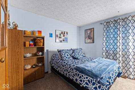 3727 Oil Creek Drive Indianapolis IN 46268