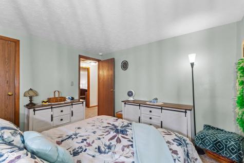 3727 Oil Creek Drive Indianapolis IN 46268