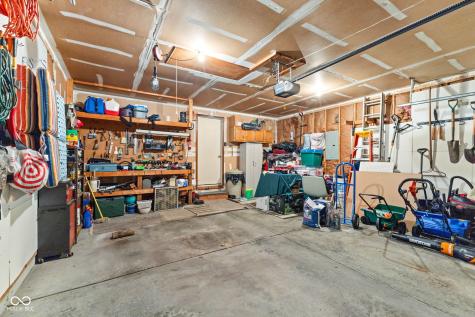 3727 Oil Creek Drive Indianapolis IN 46268