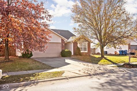 919 Comb Run Lane Avon IN 46123