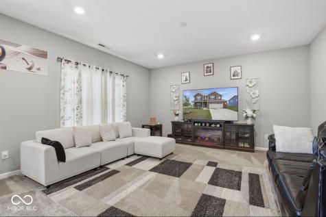 975 Bent Branch Lane Greenwood IN 46143