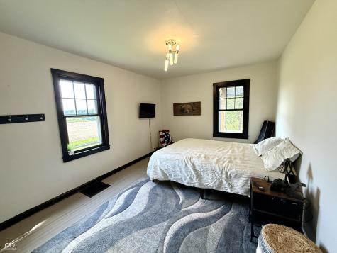 539 E Washington Street Morgantown IN 46160