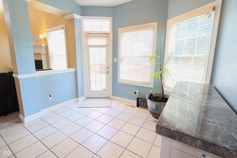 8605 Shamrock Lane Yorktown IN 47396