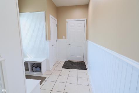 8605 Shamrock Lane Yorktown IN 47396