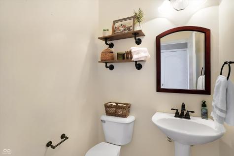 6294 Forest View Court Avon IN 46123