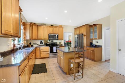 6294 Forest View Court Avon IN 46123