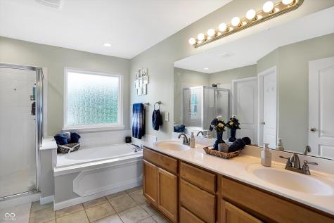 6294 Forest View Court Avon IN 46123