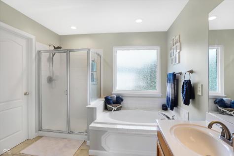 6294 Forest View Court Avon IN 46123