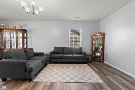 8223 Morera Court Indianapolis IN 46237