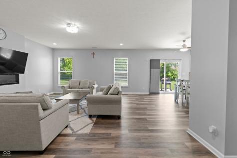 8223 Morera Court Indianapolis IN 46237