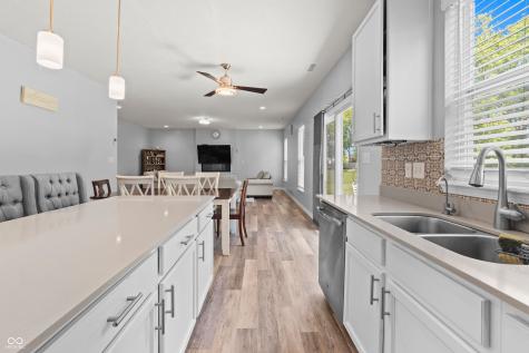 8223 Morera Court Indianapolis IN 46237