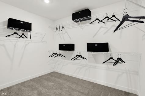 1534 Pine Circle Franklin IN 46131