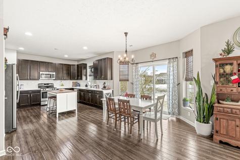 6329 Silver Leaf Drive Zionsville IN 46077