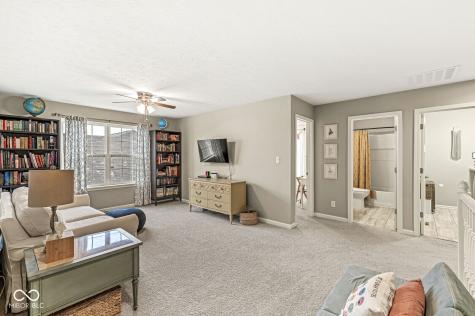 6329 Silver Leaf Drive Zionsville IN 46077