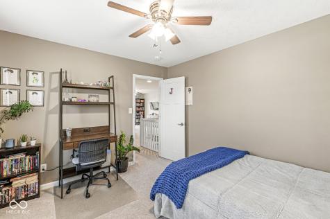 6329 Silver Leaf Drive Zionsville IN 46077