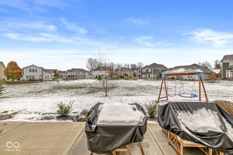 6329 Silver Leaf Drive Zionsville IN 46077