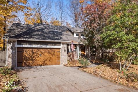 10946 Geist Woods S Drive Indianapolis IN 46256