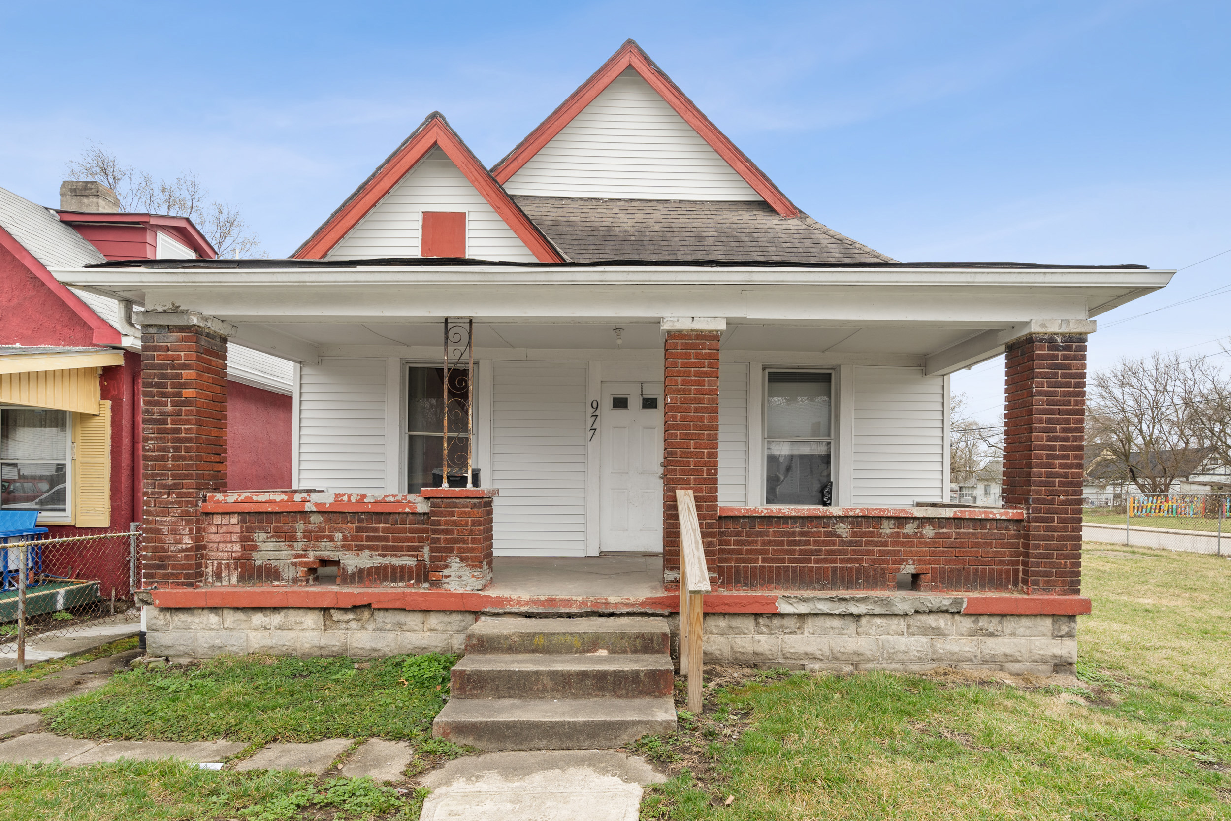 977 W 25th Street Indianapolis IN 46208