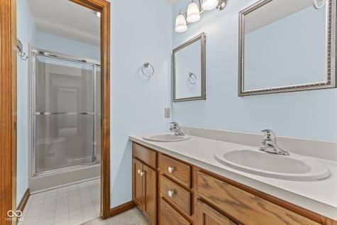 780 Cottage Lane Greenwood IN 46143