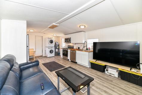 18 Morse Court Cicero IN 46034