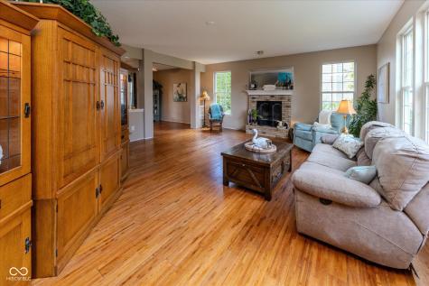 13723 Gladden Lane Fishers IN 46038