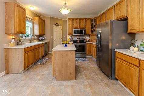 13723 Gladden Lane Fishers IN 46038