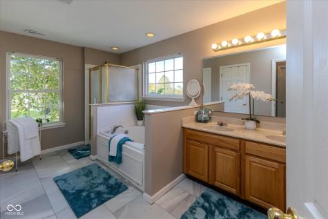 13723 Gladden Lane Fishers IN 46038