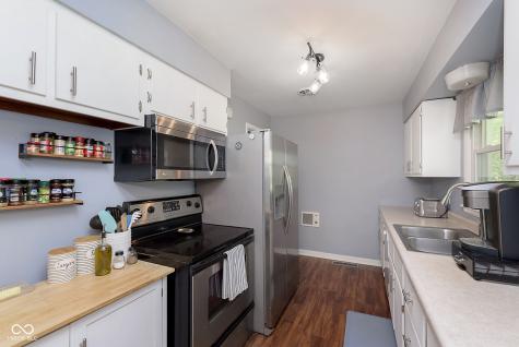 2023 Danbury Drive Indianapolis IN 46231