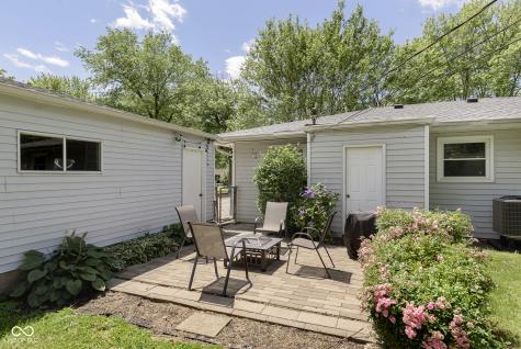 2023 Danbury Drive Indianapolis IN 46231