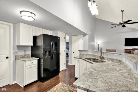 2894 Brooks Bend Drive Carmel IN 46032