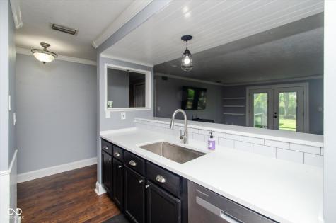 11505 E 10th Street Indianapolis IN 46229