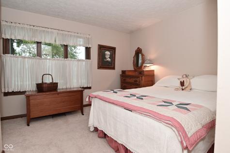 5157 Estes Drive Greenwood IN 46142