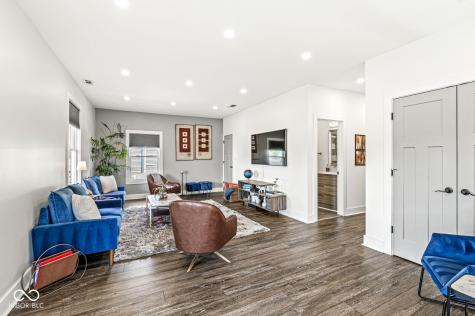 1048 Saint Peter Street Indianapolis IN 46203