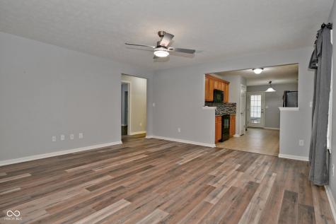 776 Sunvista Drive Avon IN 46123