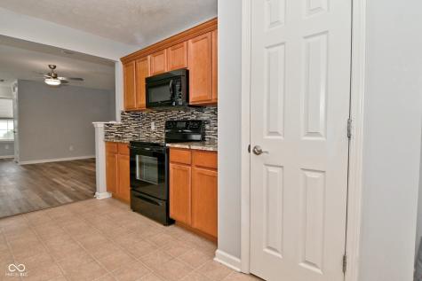 776 Sunvista Drive Avon IN 46123