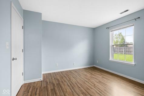 11024 Oakspring Drive Indianapolis IN 46239